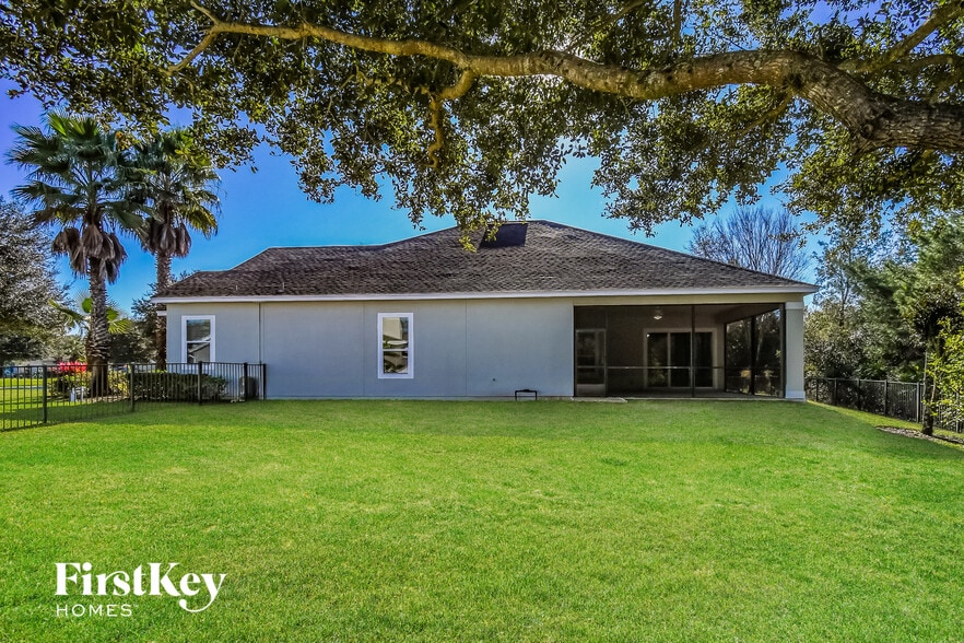 Building Photo - 466 Hefferon Dr