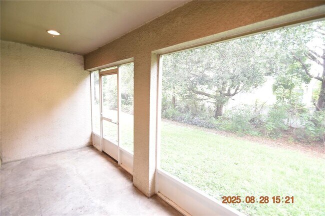 Building Photo - 27525 Desert Willow Way