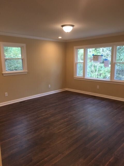 Building Photo - 2817 Beechwood Dr