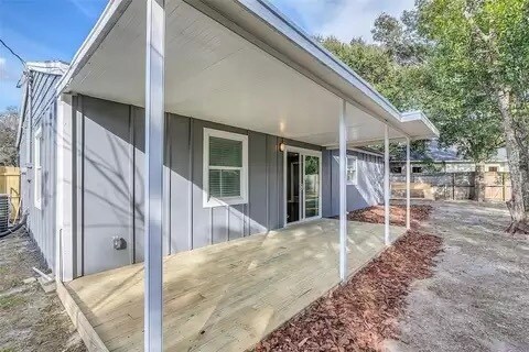 Building Photo - 10420 Groton St
