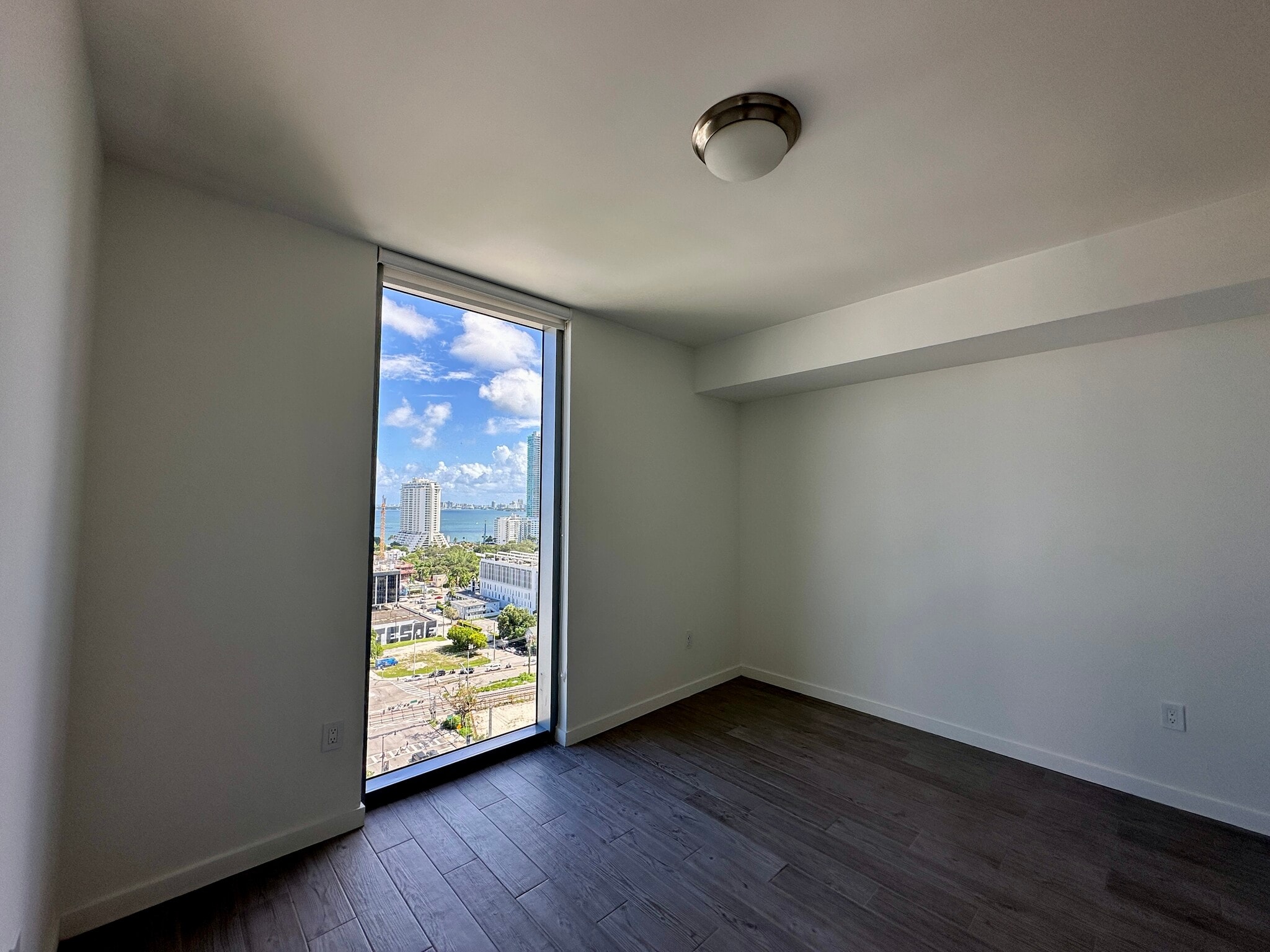 Building Photo - 43 NW 39th St