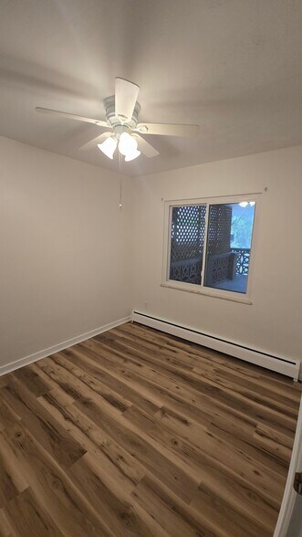 Building Photo - 515 2nd St