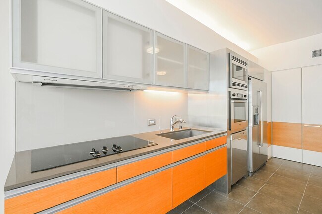 Building Photo - 1 bedroom in the heart of City Center on t...