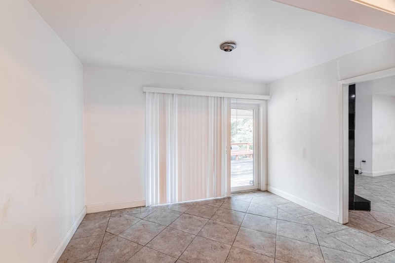 Building Photo - 106 Westchester St