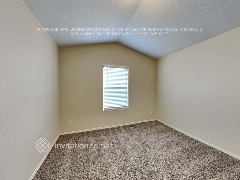 Building Photo - 7052 Ancestra Dr