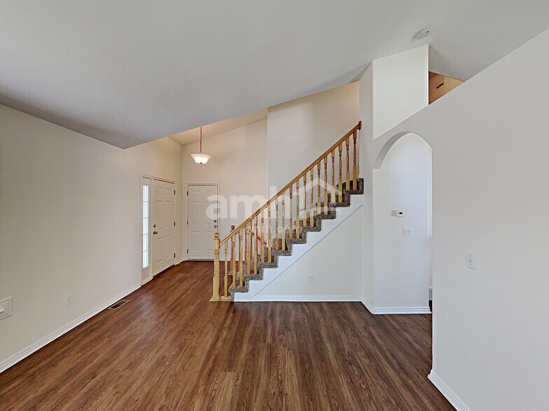 Building Photo - 4833 S 3575 W