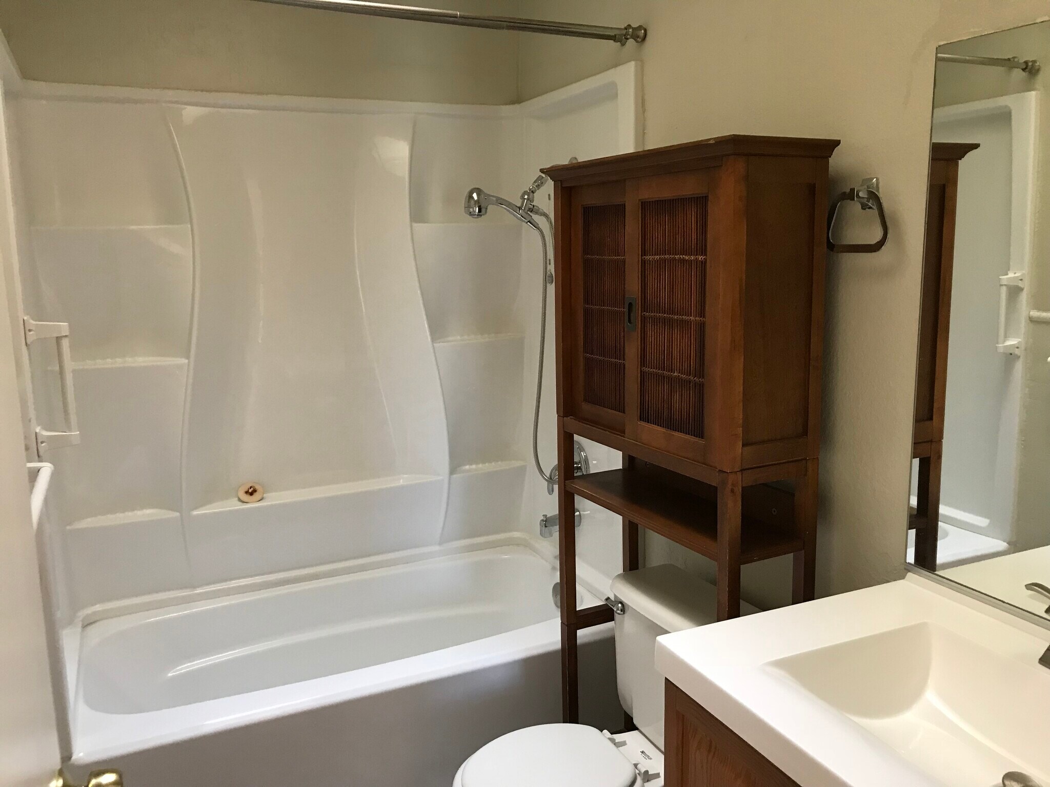 Building Photo - 24312 Dunlavy Ct