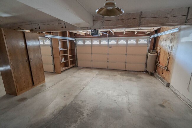 Building Photo - 24921 Chicory Ct