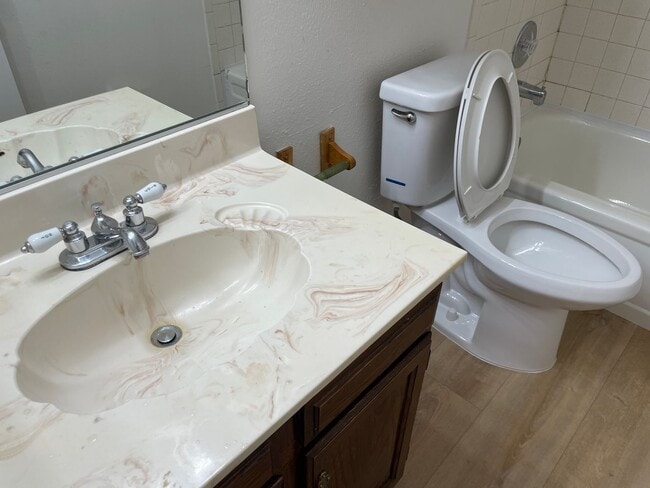 Building Photo - 3 bedroom home in Summerlin North