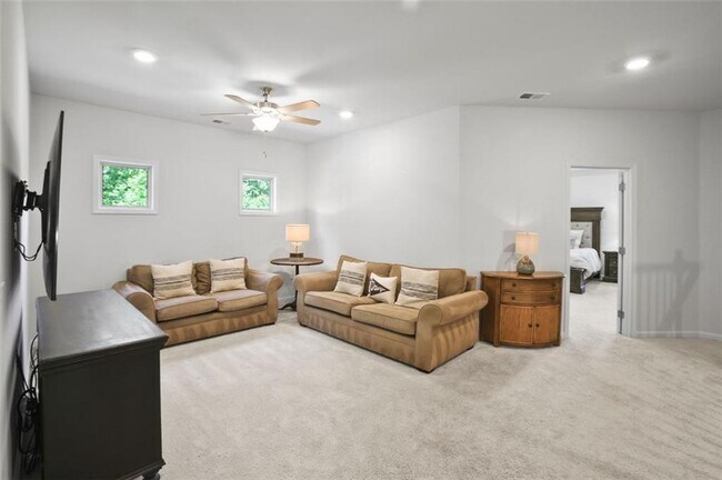 Building Photo - 5140 Carol Wy