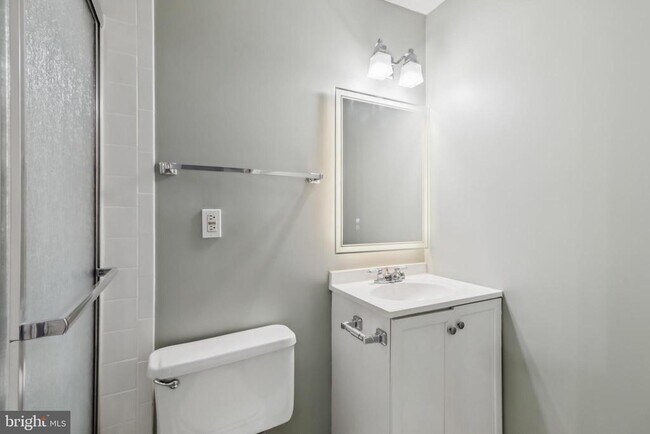 Building Photo - 10603 Tuppence Ct