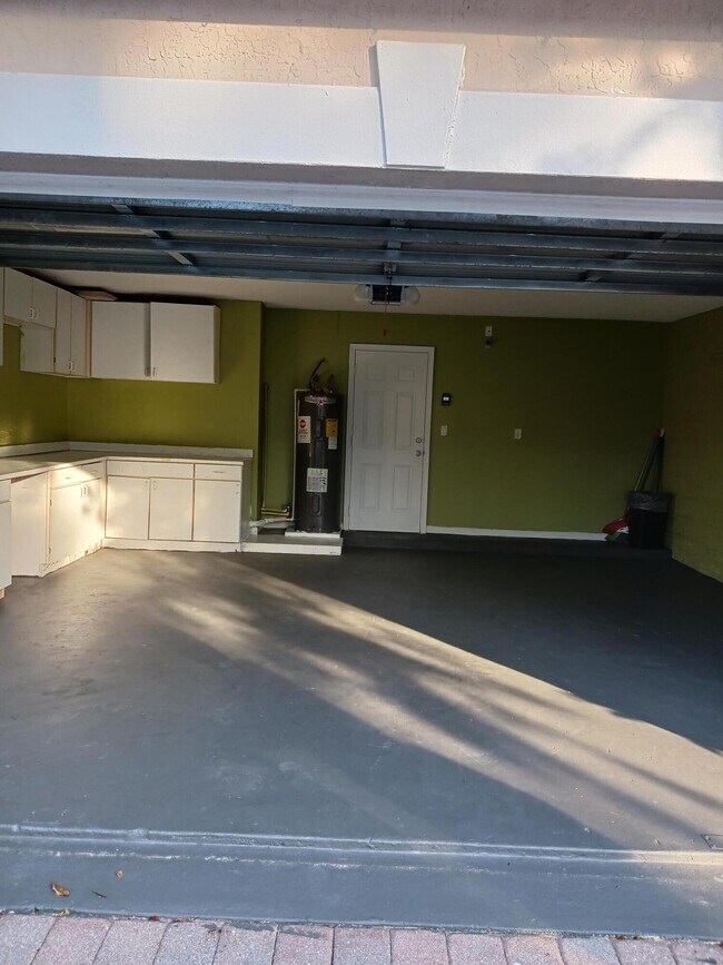Building Photo - 738 Perdido Heights Dr