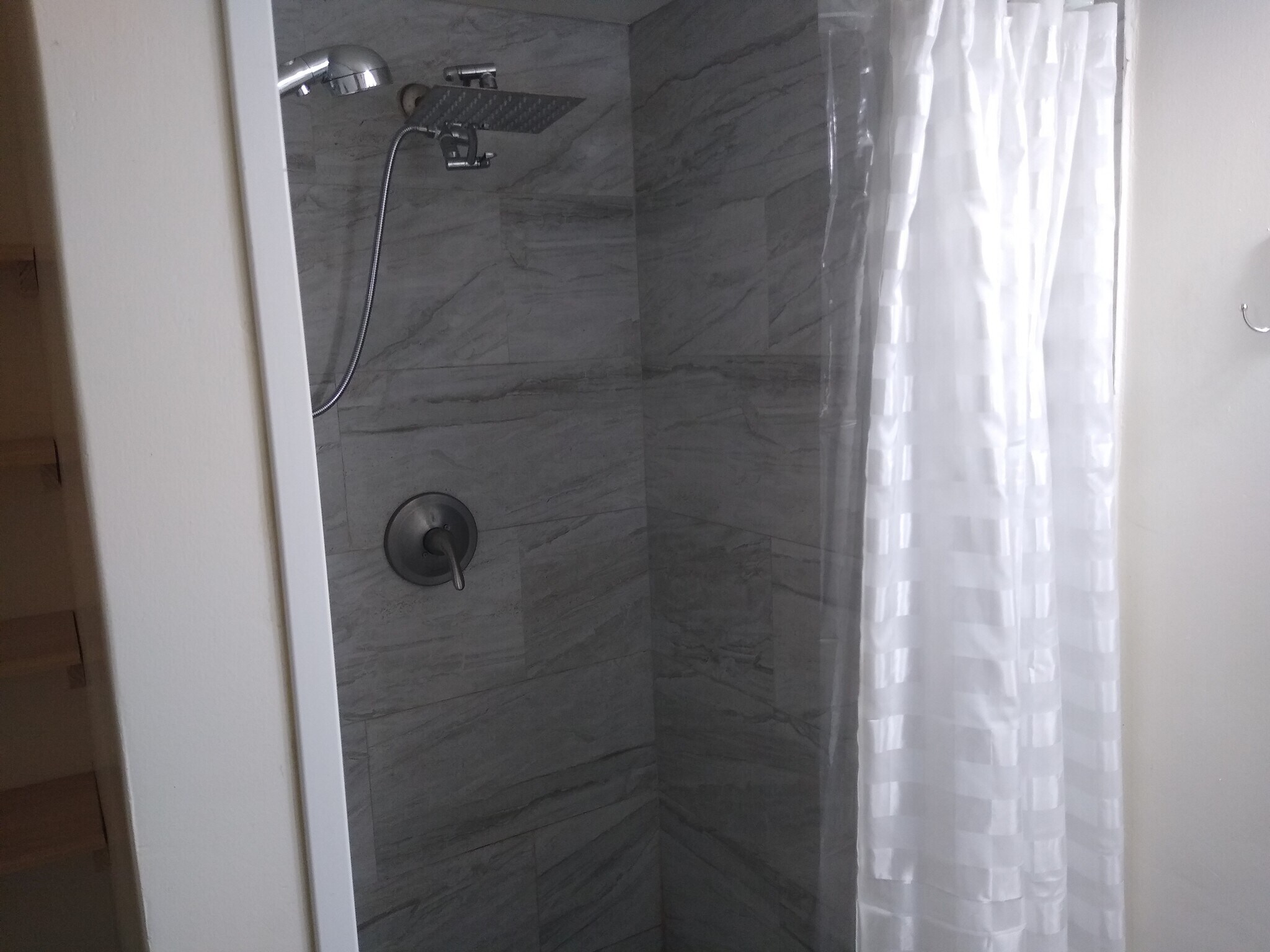 Shower stall. - 9328 N Ashley St