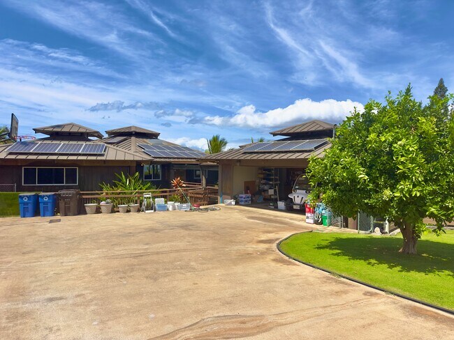 Building Photo - 904 Kupulau Dr