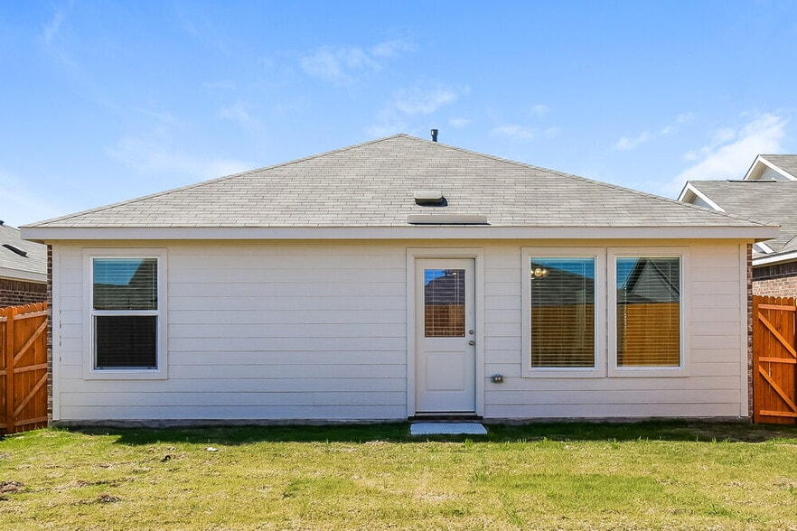 Building Photo - 1718 Crossbill St