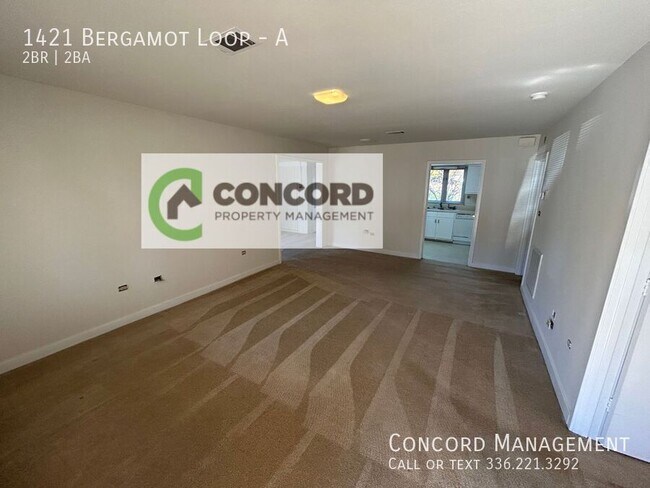 Building Photo - 1421 Bergamot Loop