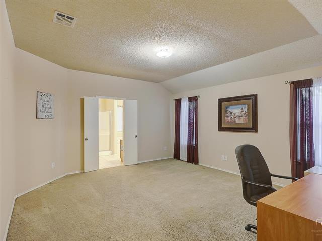 Building Photo - 9912 Carter Dr