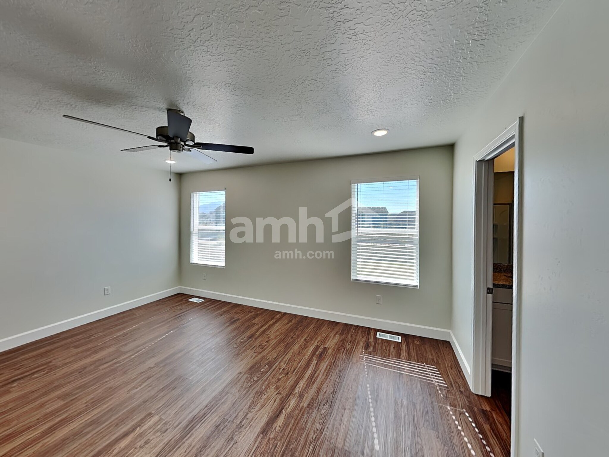 Building Photo - 1339 White St