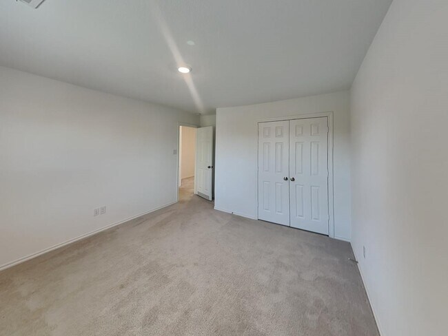 Building Photo - 18843 Wembley Vis Trl