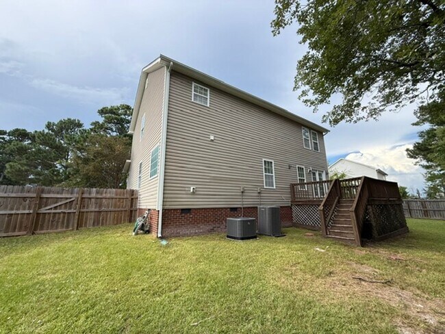 Building Photo - 754 Jim Grant Ave