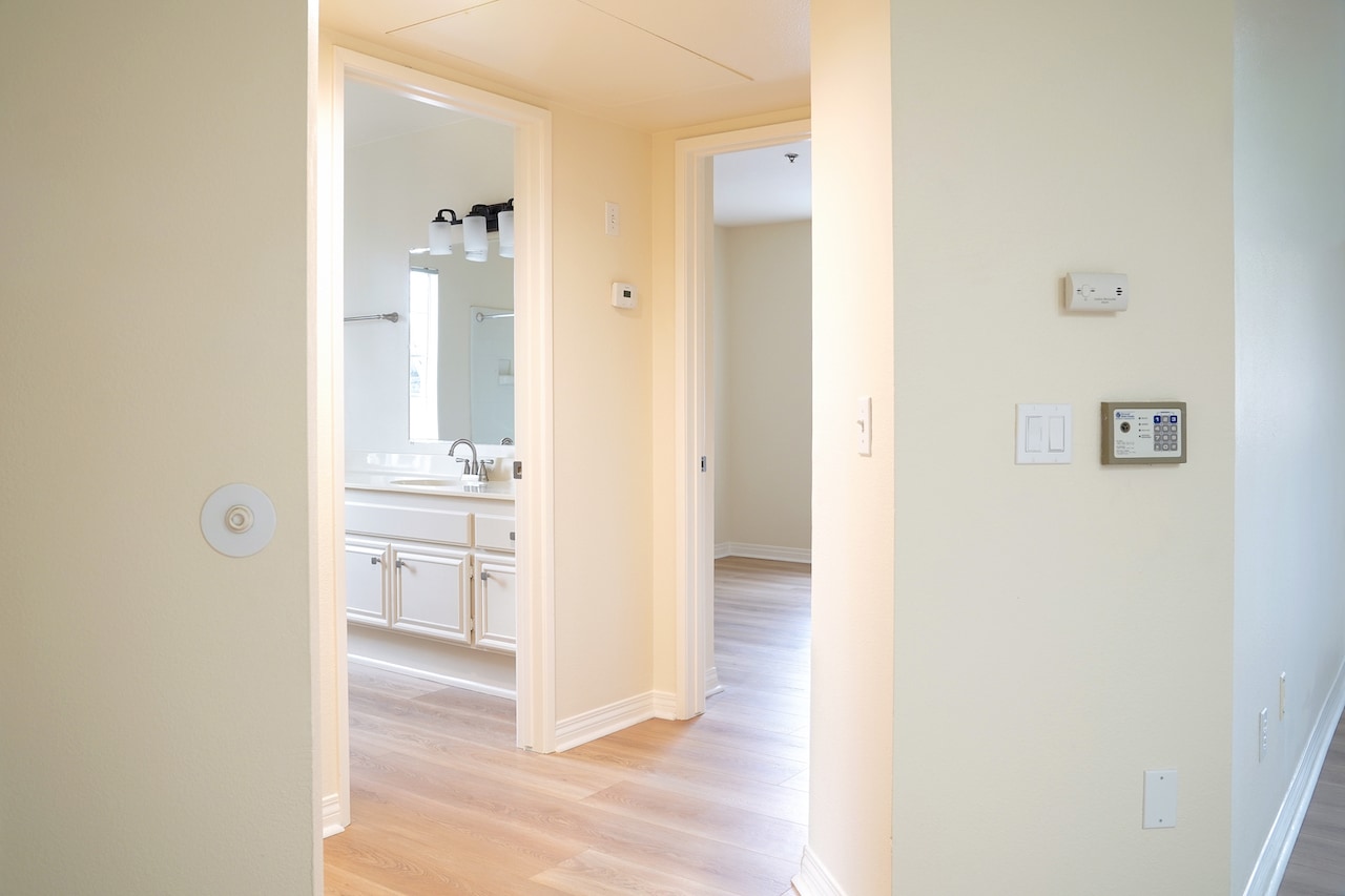 Building Photo - 17161 Alva Rd