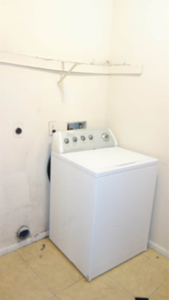 Building Photo - 16610 Quail Park Dr