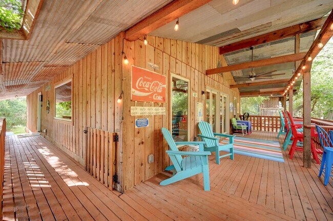 Building Photo - 82 Guada Coma Dr