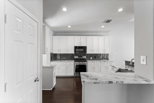 Building Photo - 622 Timberstand Ln