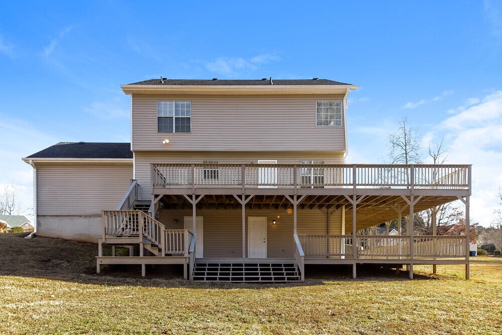 Building Photo - 185 Overlook Dr