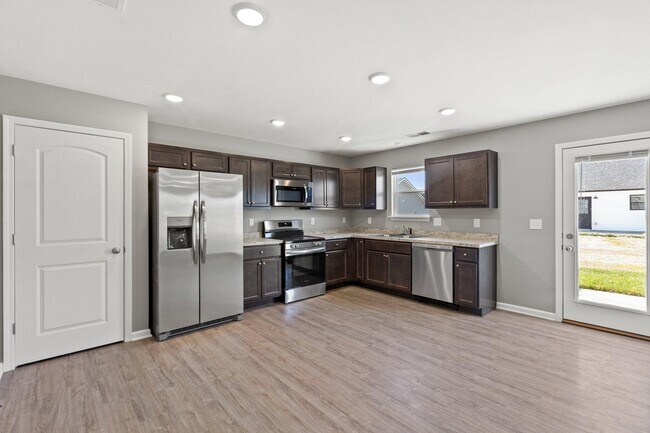 Building Photo - 8084 Driftwood Lp