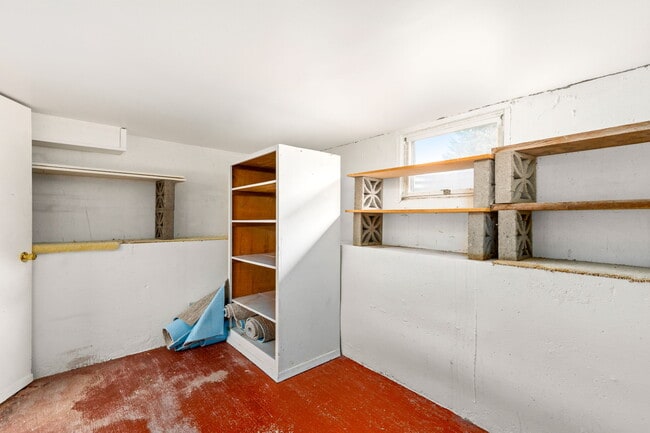 Building Photo - 1004 11th St NW