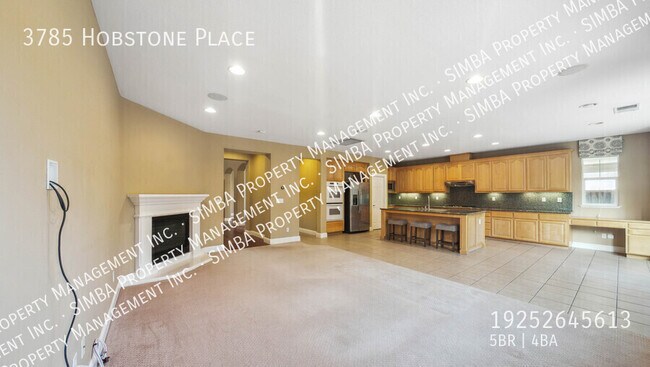 Building Photo - 3785 Hobstone Pl