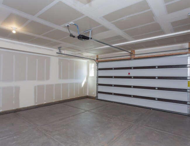 Building Photo - 1138 N Tesoro Aly