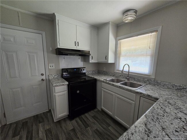 Building Photo - 4617 Belford Rd