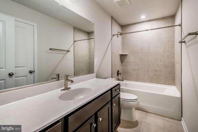 Building Photo - 7715 Harlow Cir