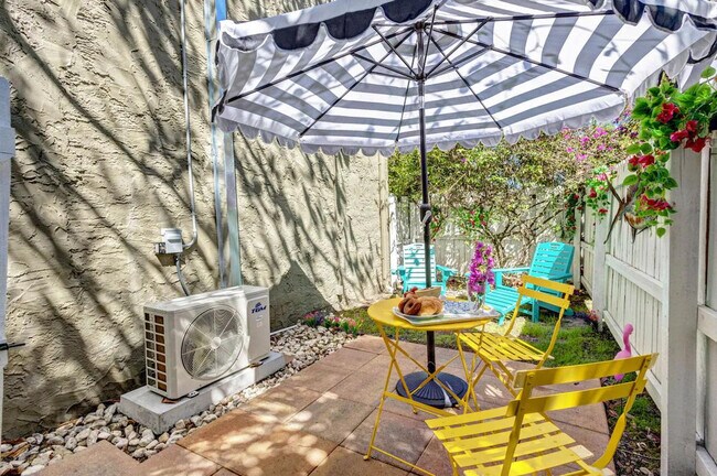 Building Photo - 2800 Broadway