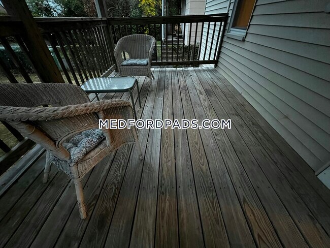 Building Photo - 128 Princeton St