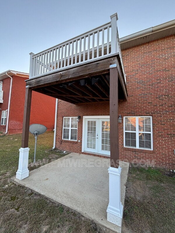 Building Photo - 108 Peregrine Way