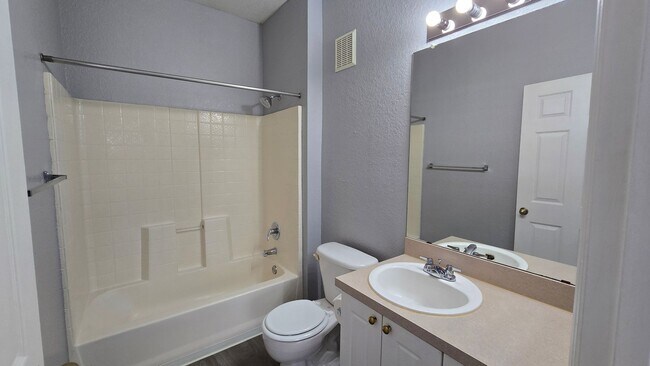 Building Photo - TPPM Rental