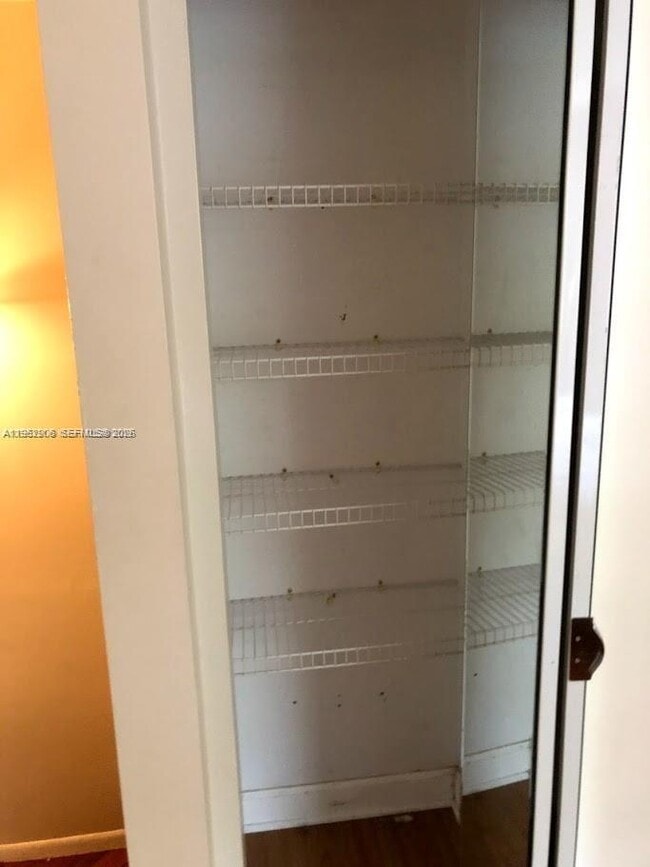 Building Photo - 6840 SW 45th Ln