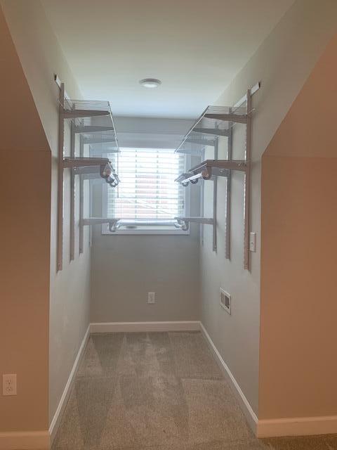 Building Photo - 1308 Russell Springs Dr