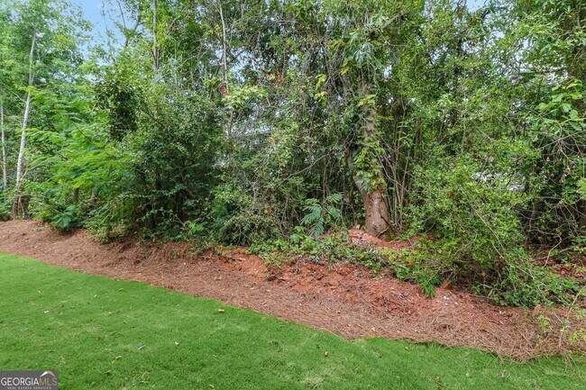 Building Photo - 15 Sprayberry Rd