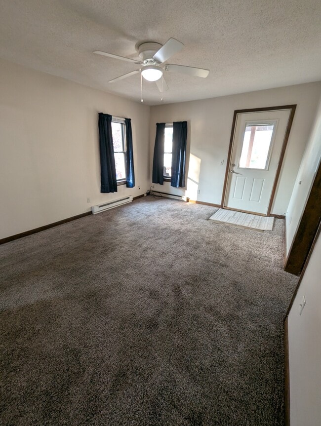 Living room - 135 Midland Ave