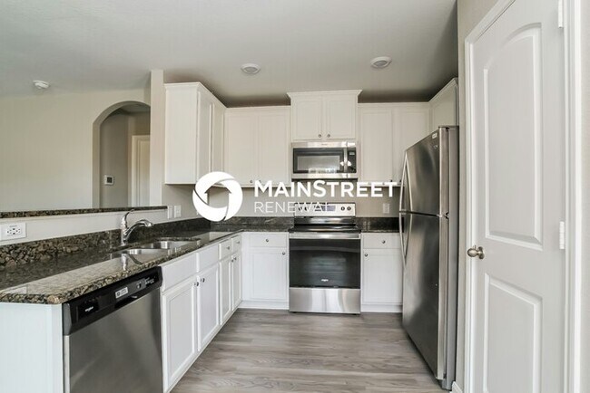 Building Photo - 3 Bedroom Pet-Friendly Home in Magnolia, TX with Main Street Renewal