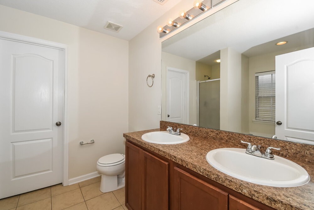 Building Photo - 2274 Tyson Lake Dr