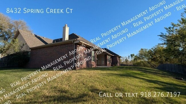 Building Photo - 8432 Spring Creek Ct