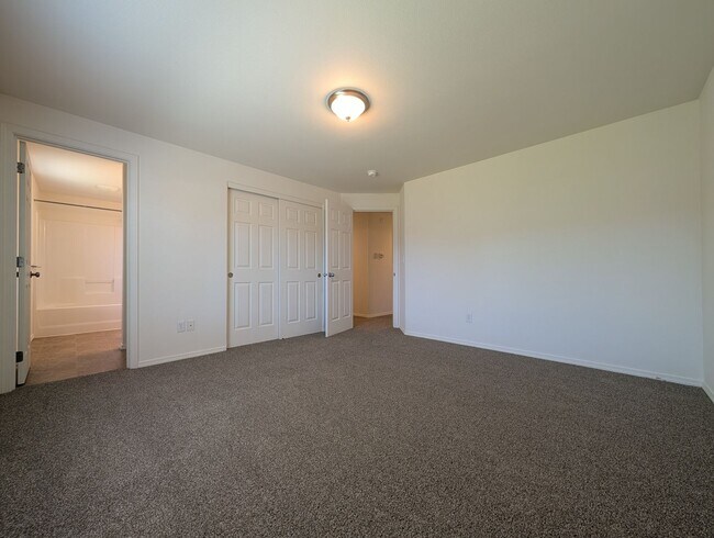 Building Photo - Nice 3-Bedroom, 2-Bath Home In The Thurston Area Of Springfield!