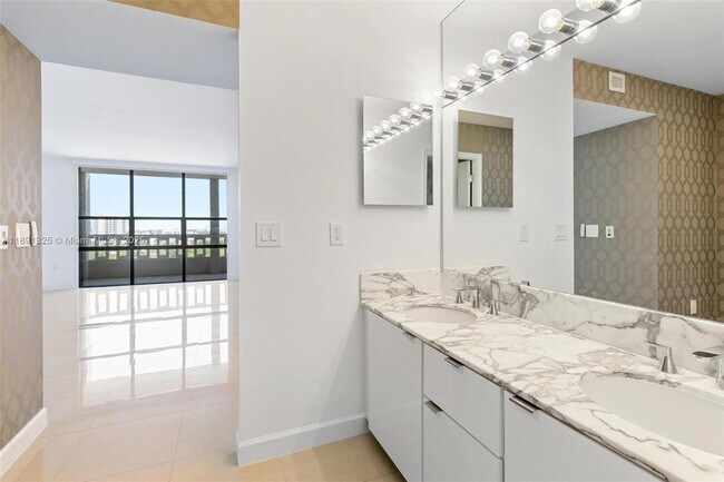 Building Photo - 9801 Collins Ave