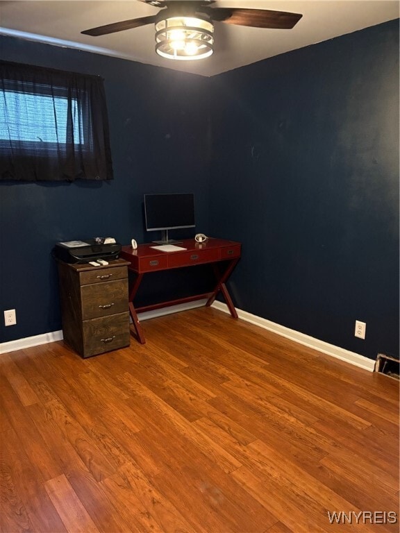 Building Photo - 850 Page Ave