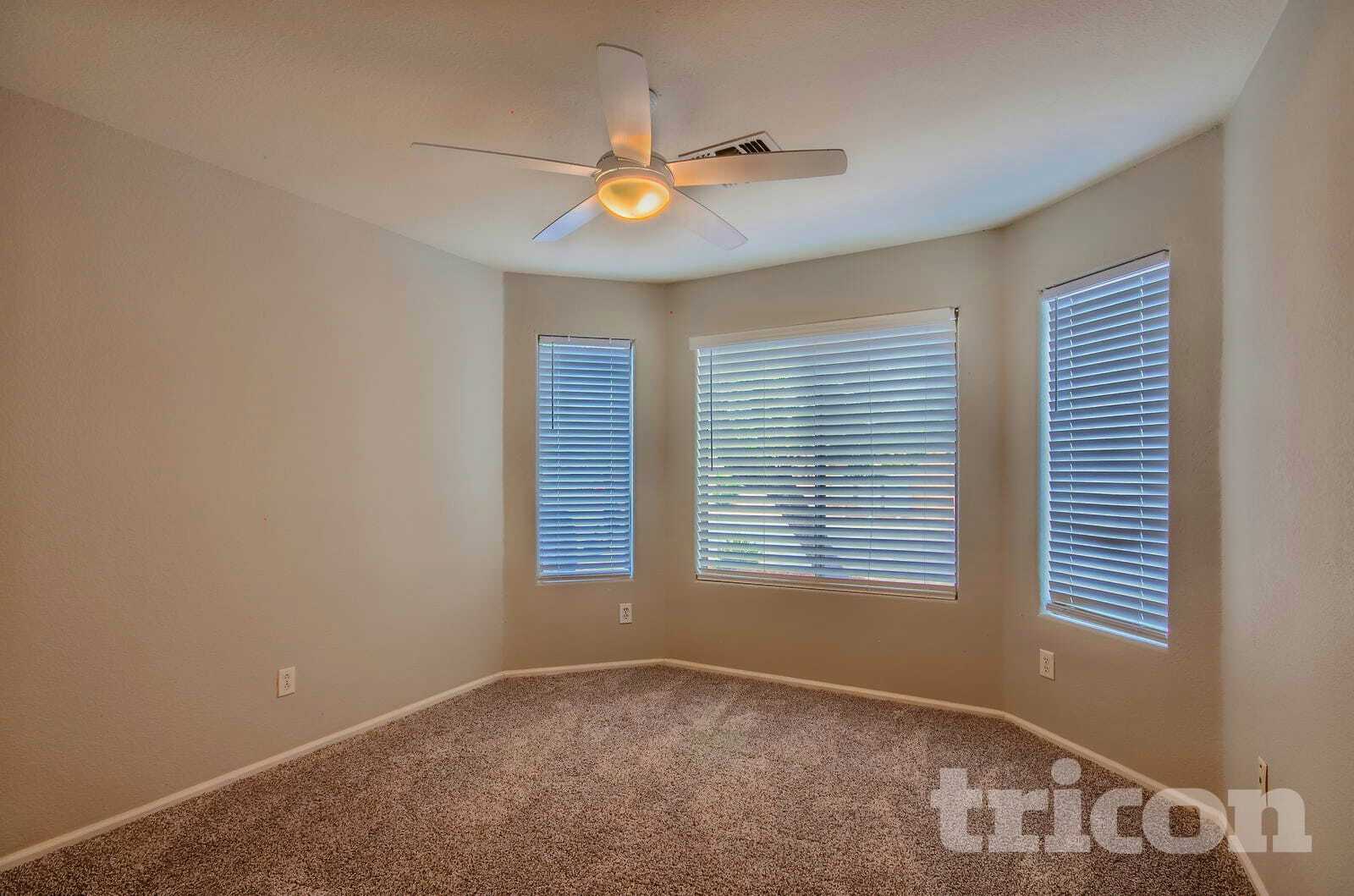 Building Photo - 22671 Scott Dr